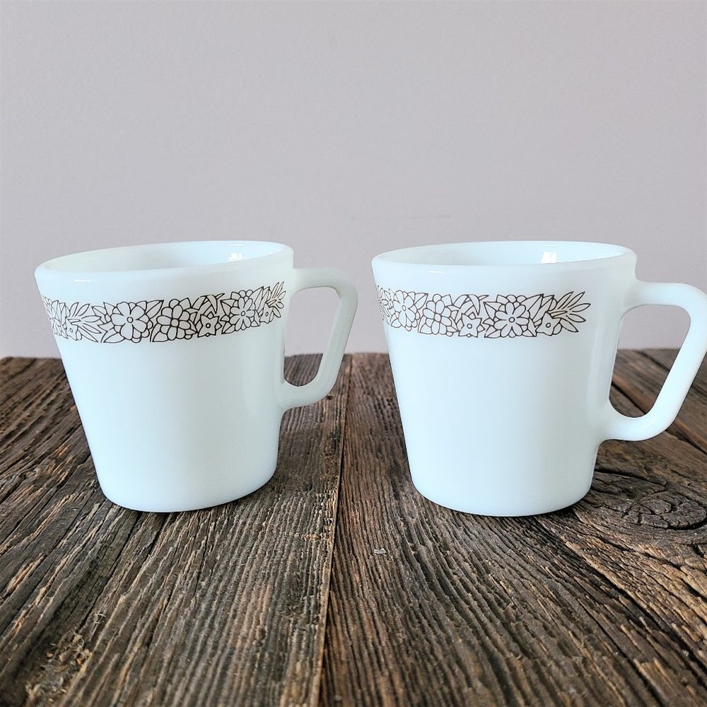 2 Vintage 80s Pyrex White and Brown Floral Design.